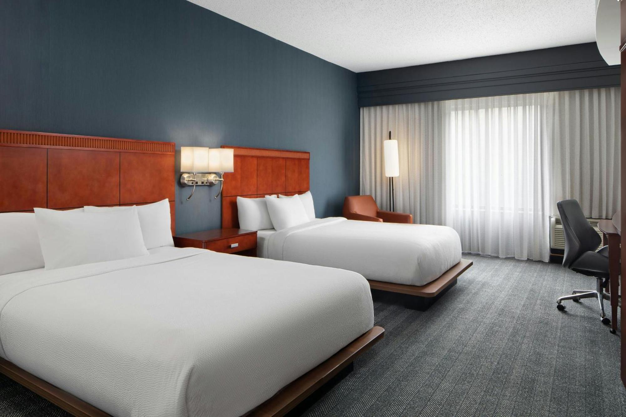 Courtyard By Marriott Knoxville Airport Алкоа Екстер'єр фото